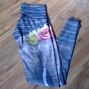 Teeki Elephant leggings